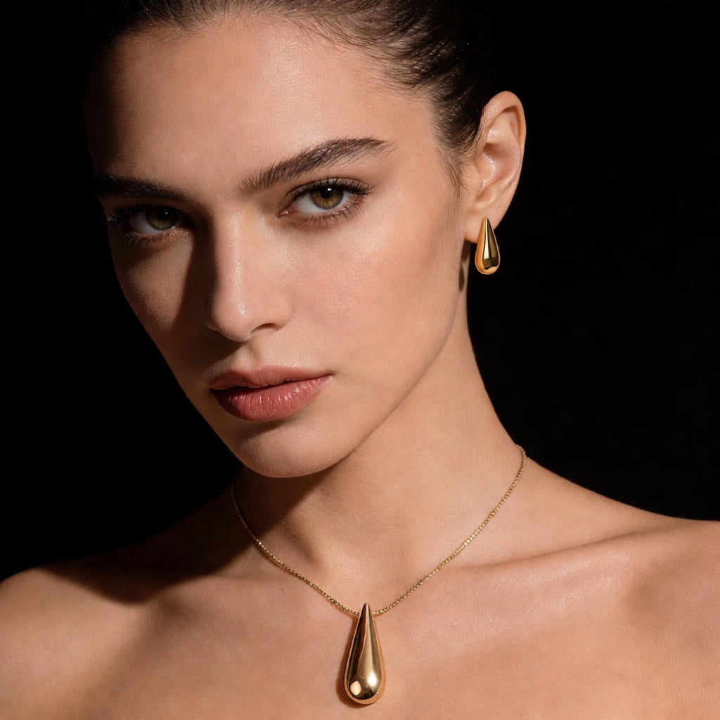 Conjunto Gota Dourada Brinco + Colar